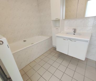Appartement en plein centre ville à 6000 Charleroi - Photo 6