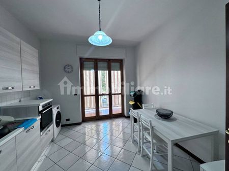 Monolocale via San Pio V 10, Borgo Piave, Corso Europa, Zona Ferrero, Alba - Photo 5