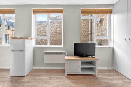 Price £1,600 pcm - Available Now - Furnished - Photo 4