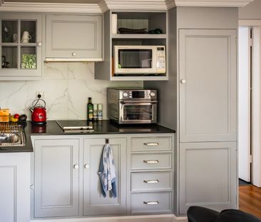 10 Heights Crescent, Middle Cove, NSW 2068 - Photo 3