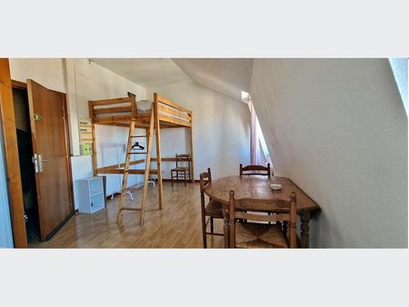 Appartement à Louer à LILLE 500 € - Photo 4