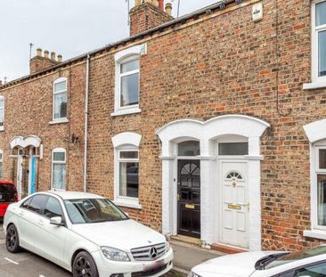 2 bedroom terraced house to rent - Photo 4