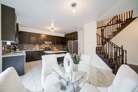 For Lease - 91 Crawford Street, Markham, Ontario - Photo 2