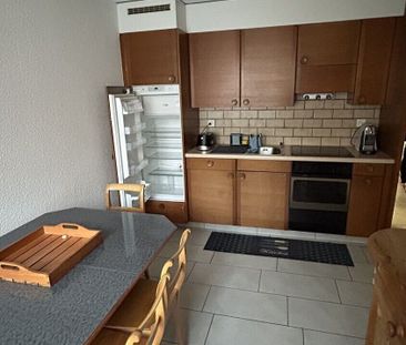 Studio moderne et lumineux avec balcon et accès au jardin | À quelq... - Foto 3