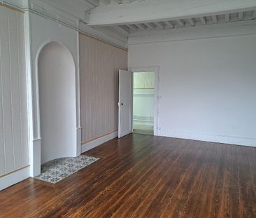 Location Appartement 1 pièce 38m² - Photo 4