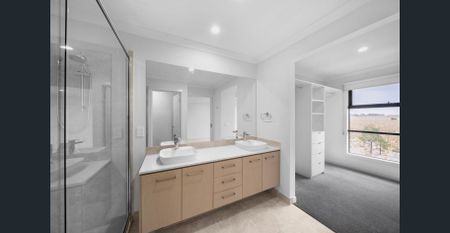 Stylish New Home - Photo 2