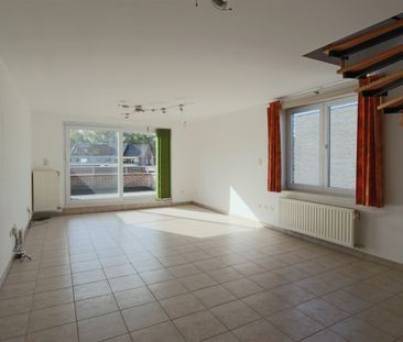 Duplex app. (2 slpk), terras en garage in centr. Olen. - Photo 5