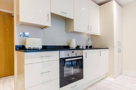 Studio to rent - Photo 5