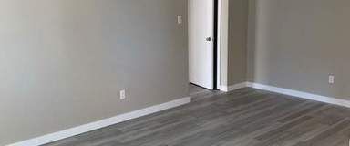 Somerset Apartments | 10710 111 Street NW, Edmonton - Photo 1