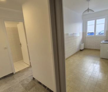 Port, grand studio refait neuf - Photo 5