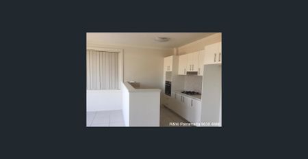 MODERN APARTMENT IN DESIRABLE LOCATION - Photo 2