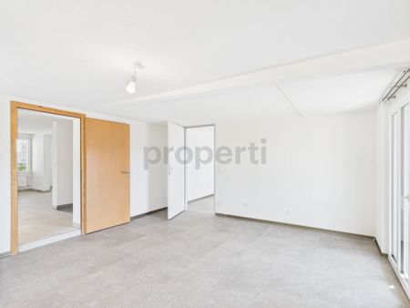 Charming and sunny home in the countryside with this 3.5-room apartment in Ebnat-Kappel - Photo 3