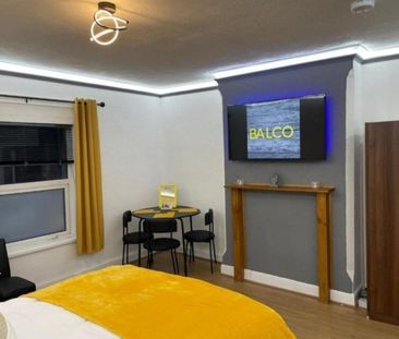 1 bed Studio for Rent - Photo 4