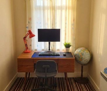 4 bedroom maisonette to rent - Photo 1