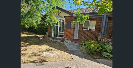 **Lease Transfer** or 4 month Lease!!!! - Photo 4