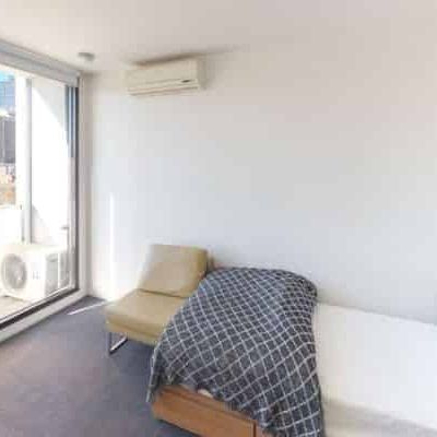 Standard Studio - Photo 2