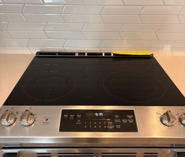 For Lease - 430 Square One Drive Unit# 810, Mississauga, Ontario - Photo 4