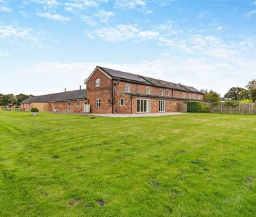 Modern, stylish barn conversion with substantial garden and sunny S... - Photo 6