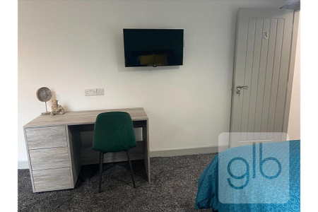 5 bedroom house share to rent - Photo 3