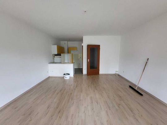 Tolle Single-Wohnung mit WBS mit Dringlichkeit! - Photo 1