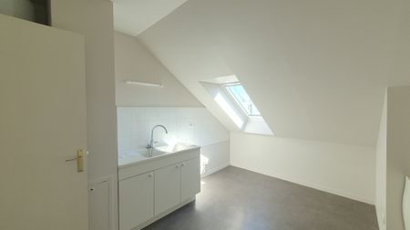 T3 de 67 m² séjour avec terrasse - Photo 4