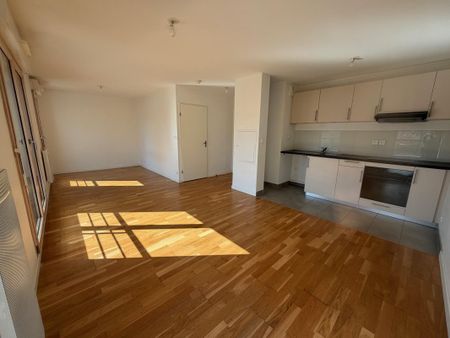 Location Appartement 1 pièce 36m² NANTES 44000 - Photo 2