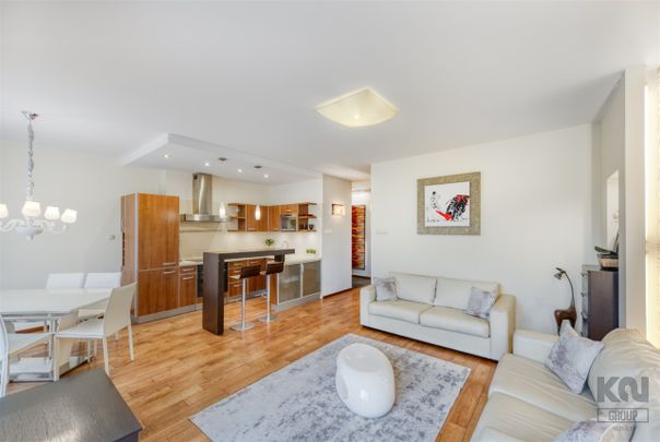 Łódź, Górna, Rolnicza - Photo 1