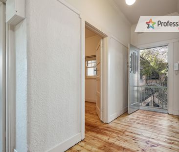 8/6 Westbeach Road, St Kilda VIC 3182 - Apartment For Rent | Domain - Photo 2