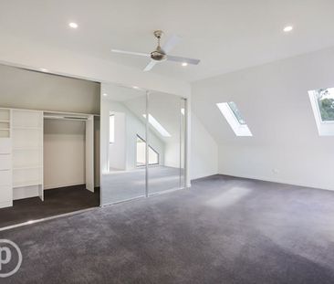 7/19 Bartlett Street, Morningside QLD 4170 - Apartment For Rent | D... - Photo 2