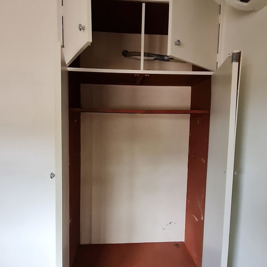 Canterbury - Photo 1