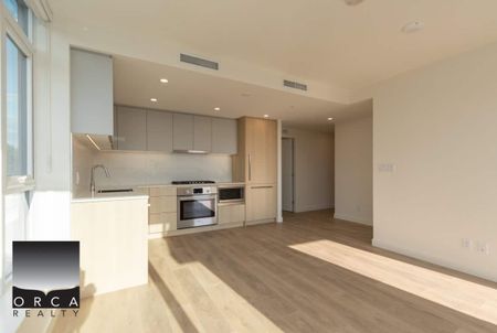 804-308 Alderson Avenue, Coquitlam - Photo 3