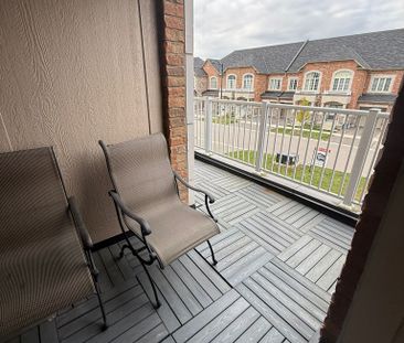 For Lease - 71 Ness Drive, Richmond Hill, Ontario - Photo 2