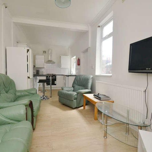 Standish Road, Fallowfield, Manchester, M14 - Photo 1