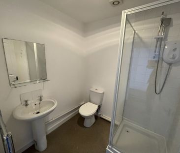 Berkeley Vale, Falmouth - Photo 5