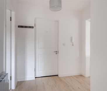 Carlton Road, Hillsborough, Sheffield - Photo 3