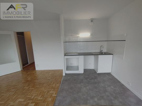 Location Appartement 1 pièce 33m² - Photo 1