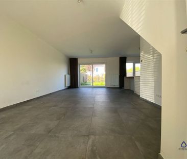 Huis te huur in Warcoing voor € 950 met 3 slaapkamers - Photo 2