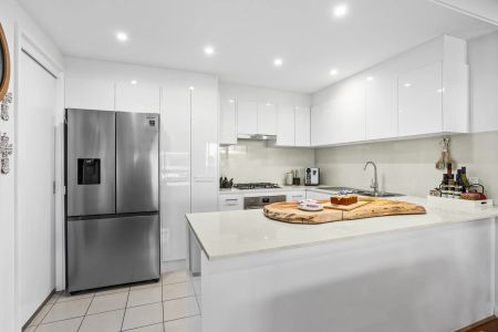 Carefree contemporary comfort - Photo 5