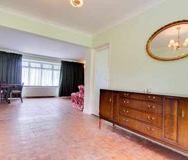 Woodcote Park Avenue, Purley, CR8 - Photo 2