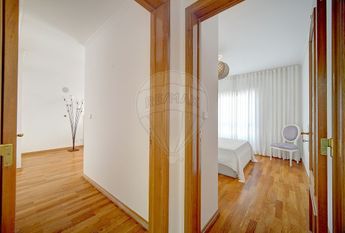 Apartamento T4 em Lisboa