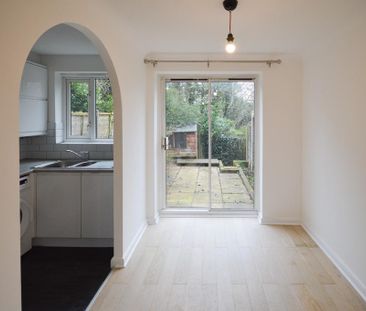 2 bedroom terraced house to rent - Photo 1