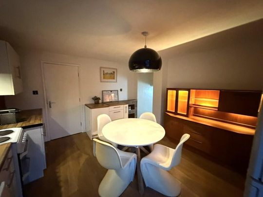 3 bedroom apartment to rent - Photo 1