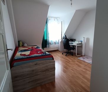 Gemütliche 2-Zimmer-Dachwohnung - im Herzen von Weil am Rhein - Photo 1