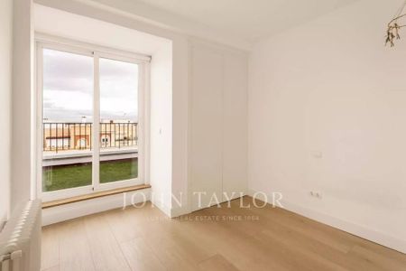 3 bedroom luxury penthouse for rent in Madrid, Spain - Photo 4