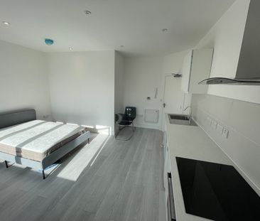 Studio Flat, London, NW11 - Photo 6