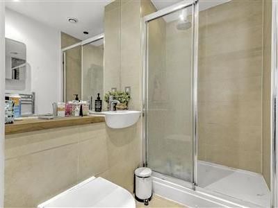Bramah Road, SW9 - Photo 5