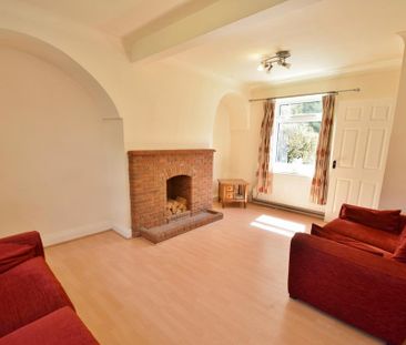 3 bedroom semi-detached house to rent - Photo 2