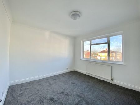 Bradenham Road, Hayes - Photo 3