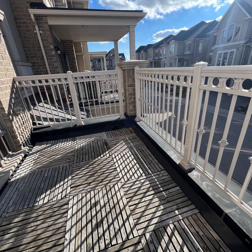 For Lease - 2435 Greenwich Drive Unit# 54, Oakville, Ontario - Photo 1