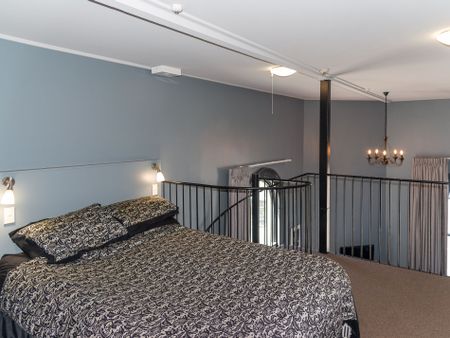 1 bedroom Inner City Apartment - Photo 2